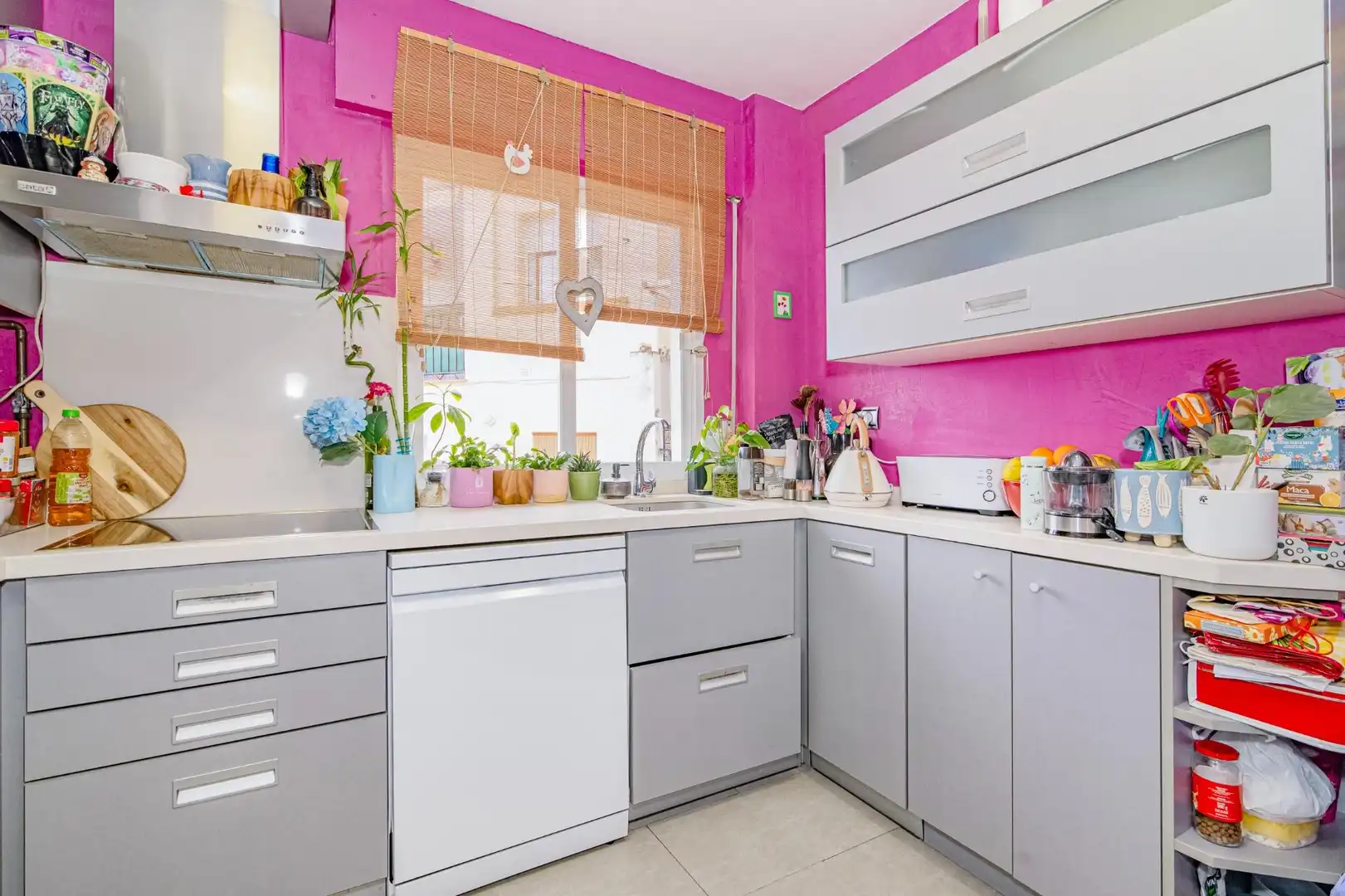 Cocina de Piso en venta en La Zubia con Aire acondicionado, Calefacción y Terraza