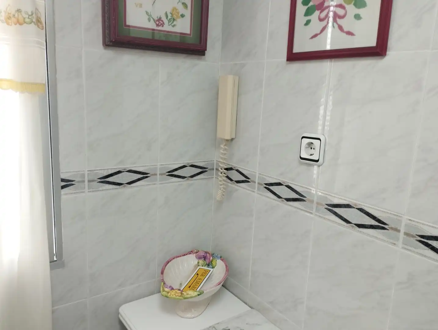 Badezimmer von Wohnung zum Verkauf in Zaragoza mit Heizung, Terrasse und Möbliert