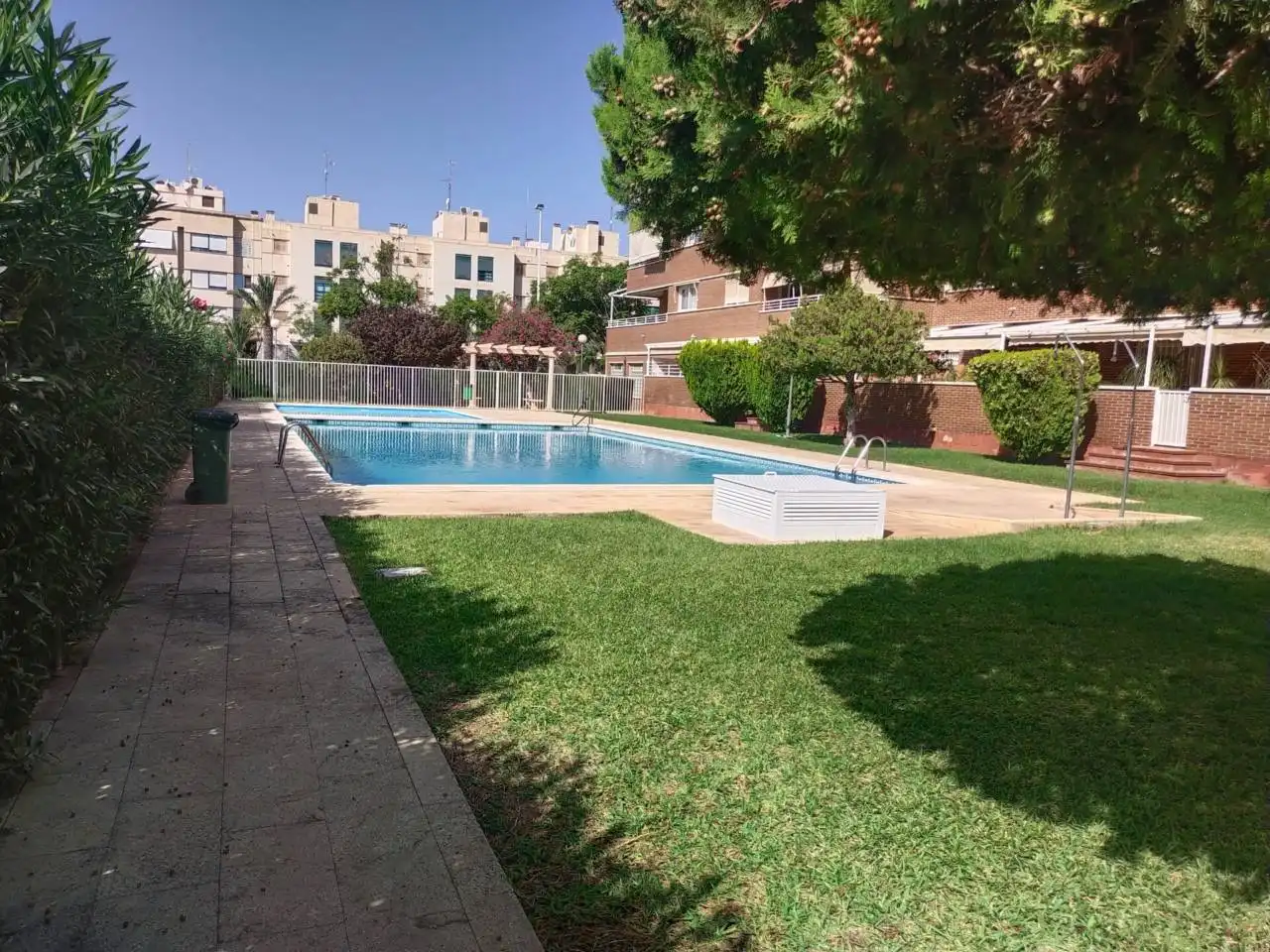 Bungalow mit Pool zum Verkauf in Calle Pediatra Don Andrés Bru Ibarra, imagen 32