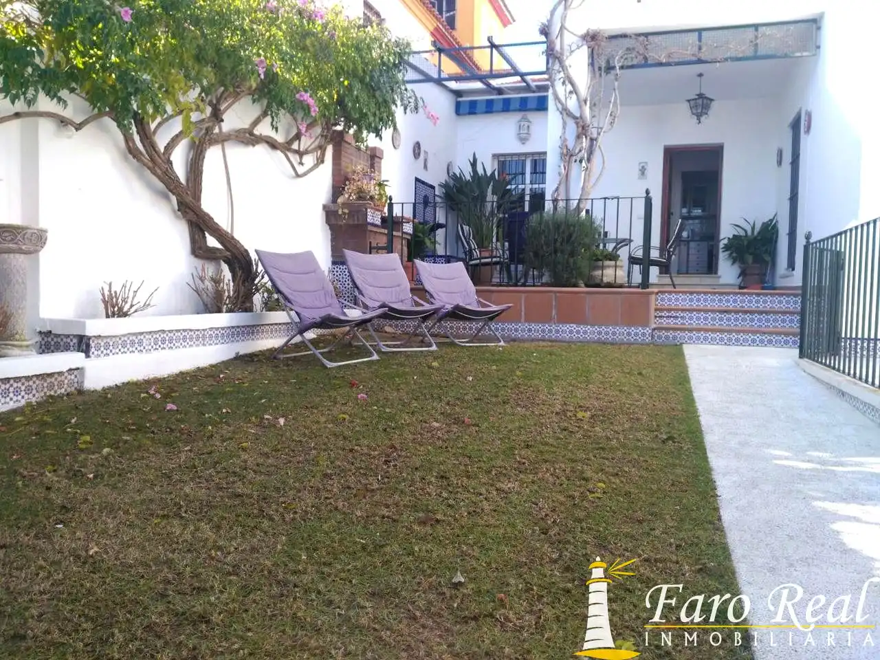 Garden of Detached homes for rent in Sanlúcar de Barrameda  with Air Conditioner, Private garden and Swimming Pool