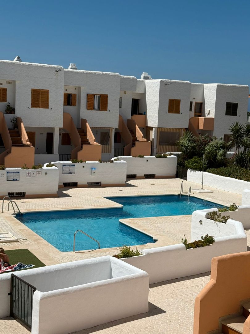 Piscina de Apartament en venda en Tarifa amb Terrassa, Moblat i Piscina comunitària