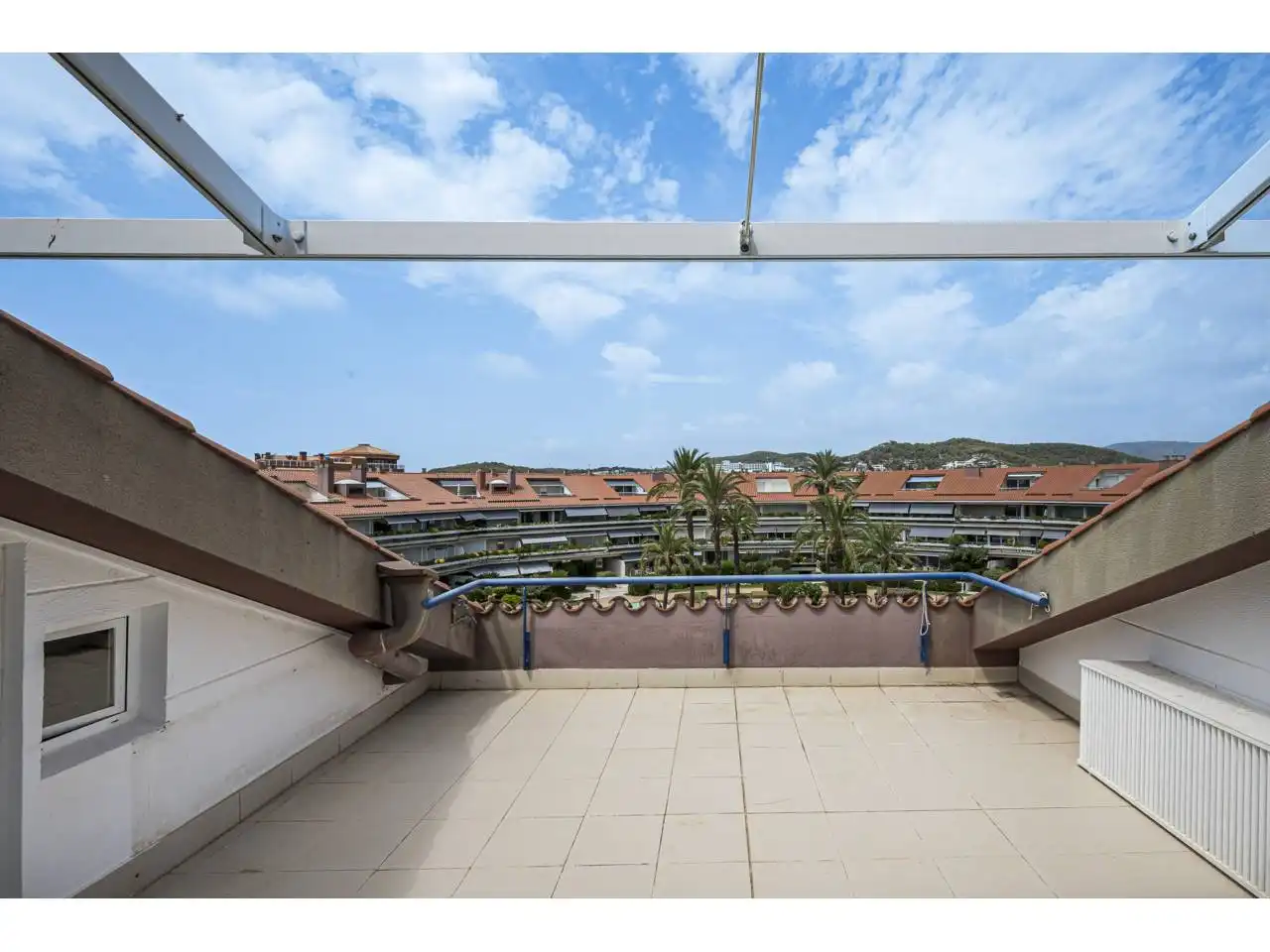 Terrasse von Dachboden zum Verkauf in Sitges mit Klimaanlage, Heizung und Terrasse