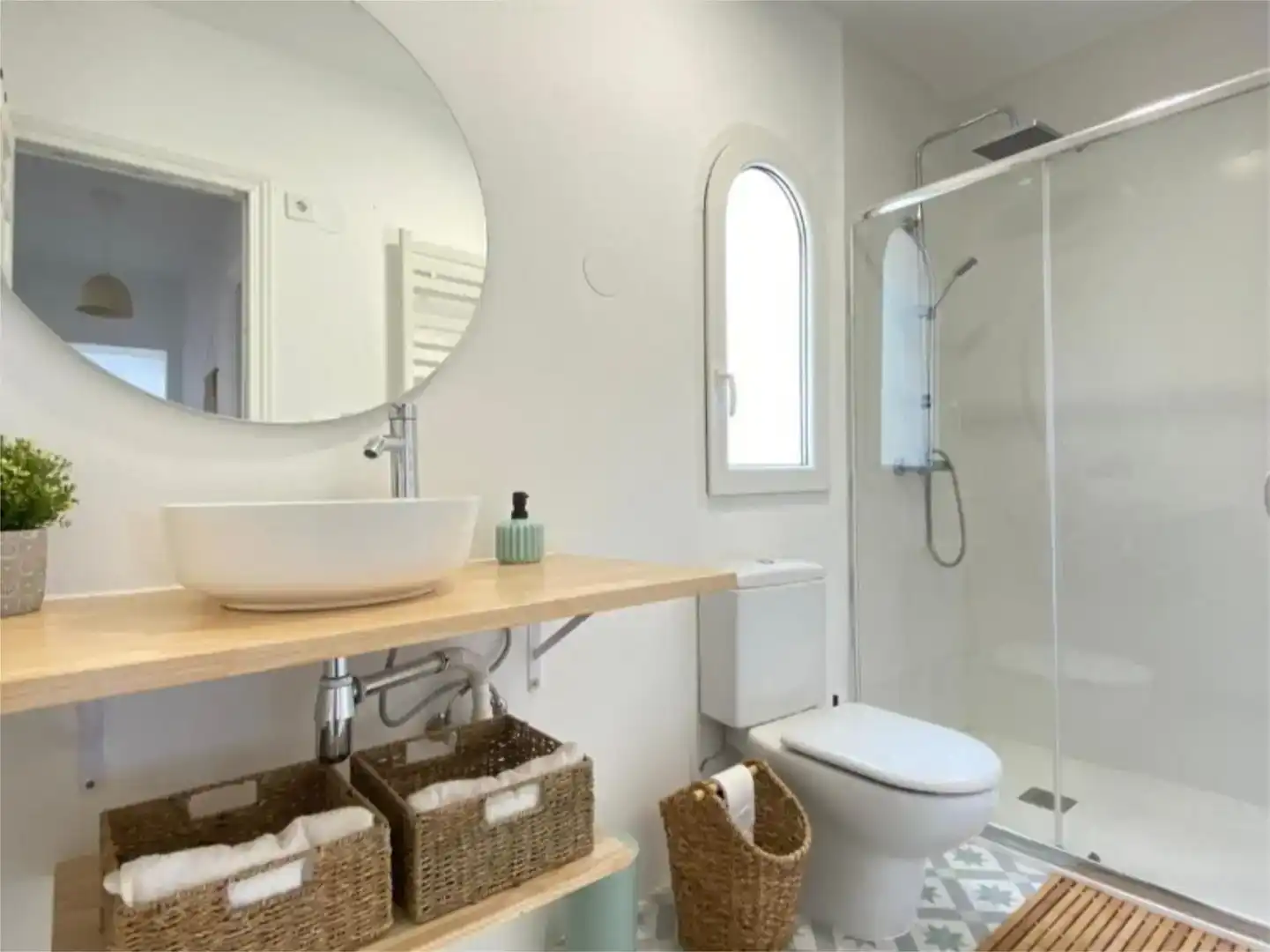 Badezimmer von Wohnung zur Miete in Jávea / Xàbia mit Klimaanlage, Privatgarten und Möbliert