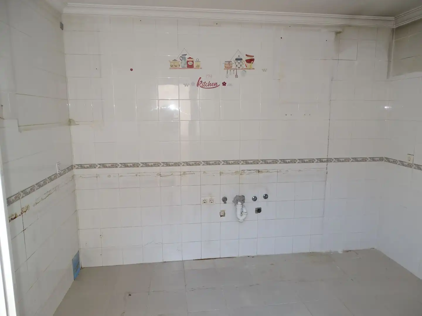 Bany de Casa o xalet en venda en Utrera amb Calefacció, Terrassa i Traster