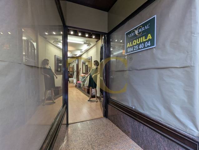 Local comercial en Alquiler en La Arena