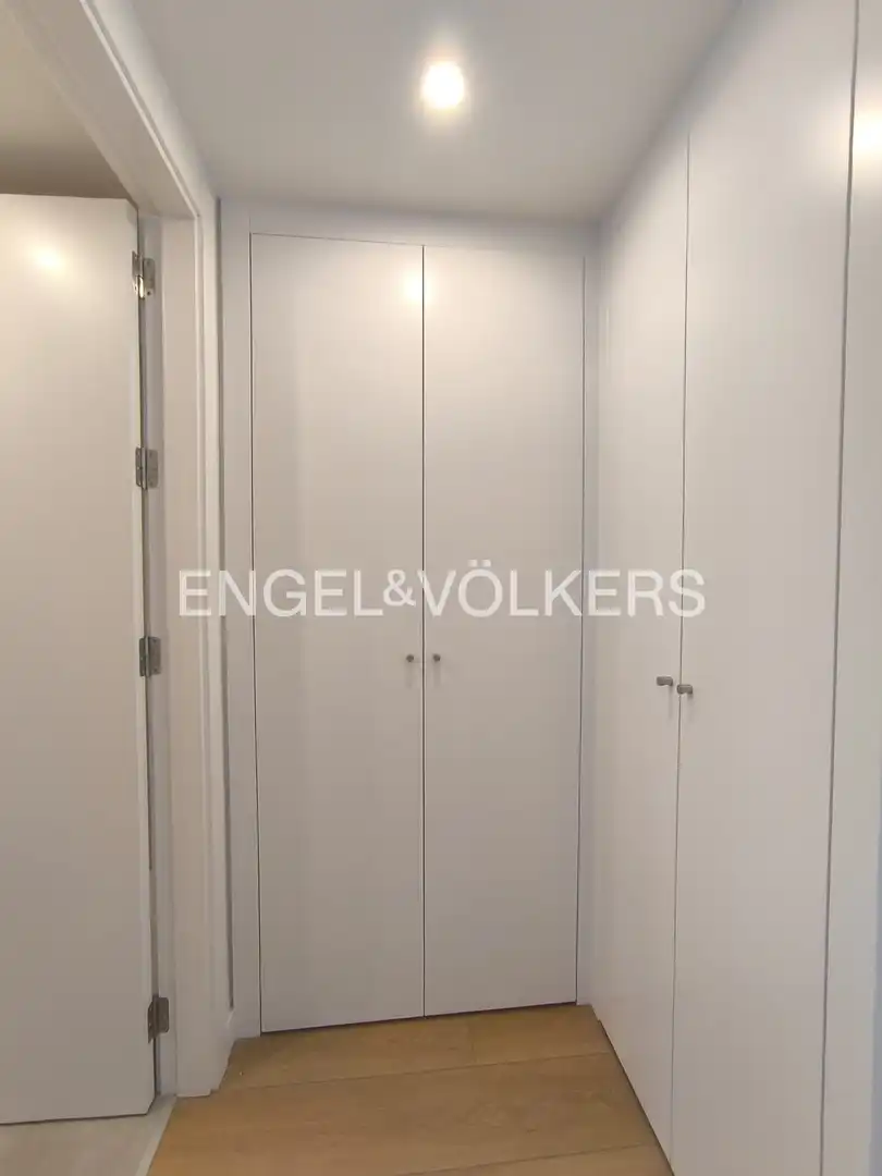Flat for rent in Barcelona  with Air Conditioner, Heating and Terrace