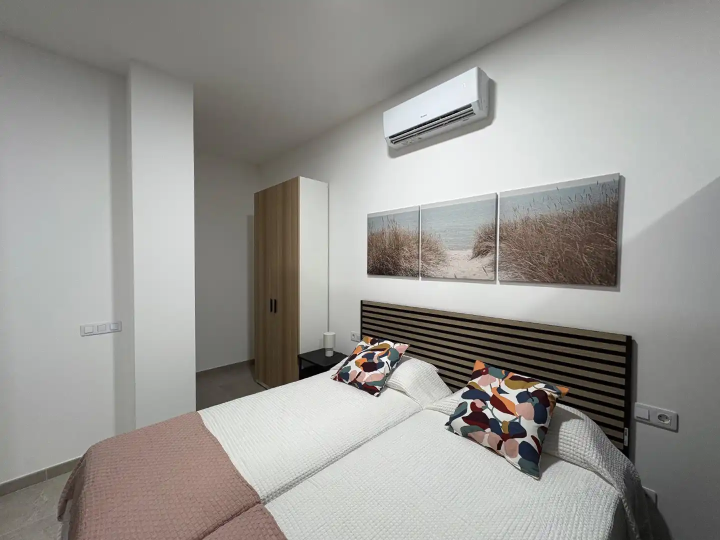 Habitación de Piso de alquiler en Arucas con Aire acondicionado, Trastero y Amueblado