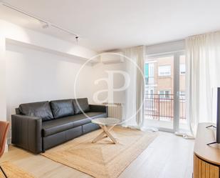 Living room of Flat to rent in  Madrid Capital  with Air Conditioner, Heating and Terrace