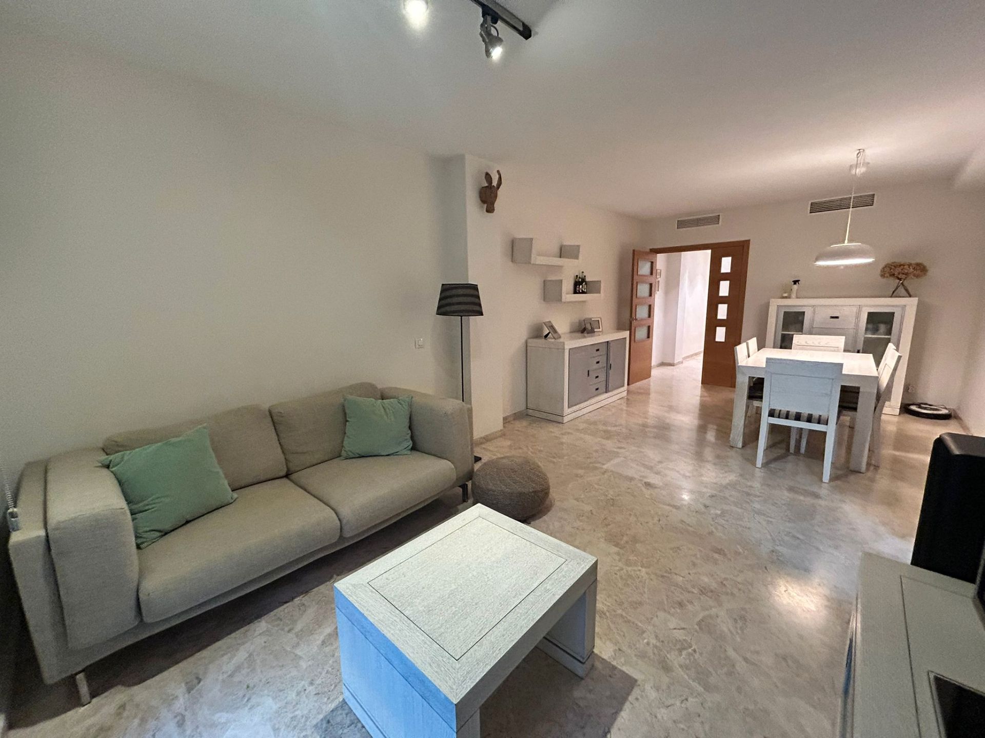 Living room of Flat to rent in Albal  with Air Conditioner, Terrace and Furnished