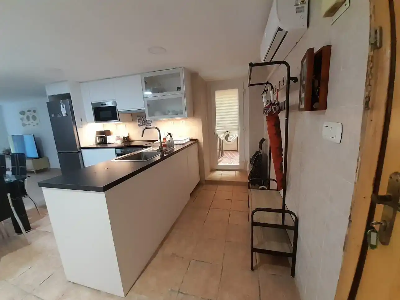 Kitchen of Flat for rent in  Valencia Capital  with Air Conditioner