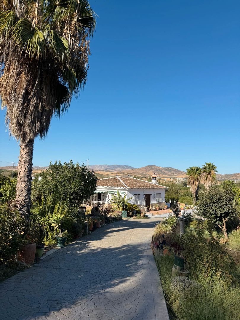 Exterior view of Country house for sale in Álora  with Air Conditioner, Private garden and Swimming Pool