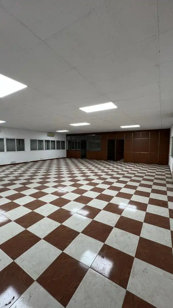 Nau industrial de lloguer en Plasencia