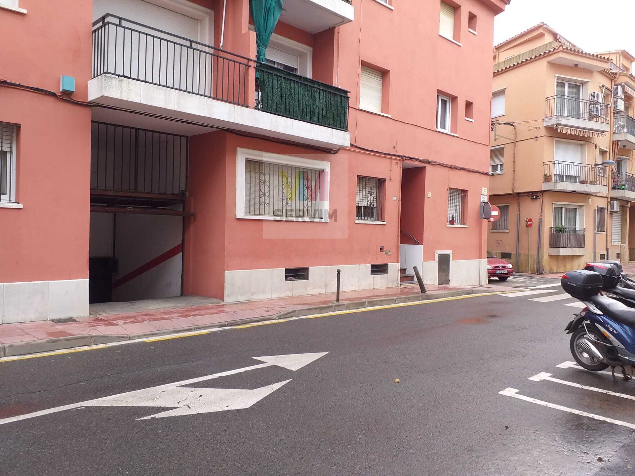 Außenansicht von Garage zum Verkauf in Palamós