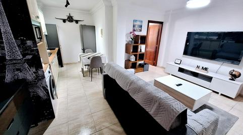 Foto 3 de Apartamento de alquiler en Calle Mariana Pineda, Santa Catalina - Canteras, Las Palmas de Gran Canaria