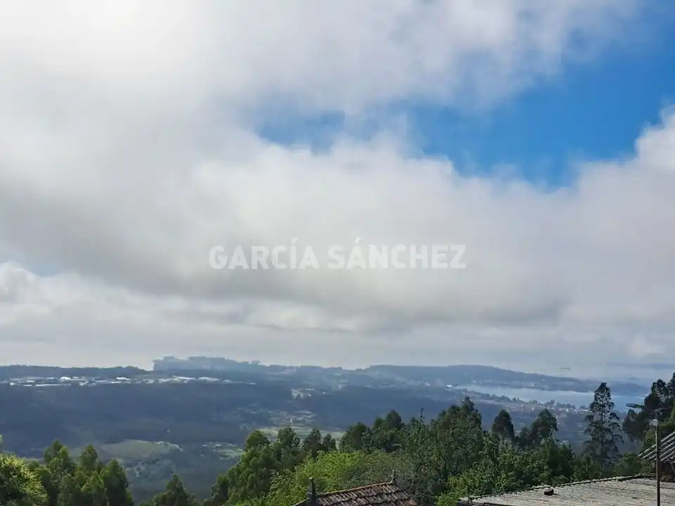 Casa o xalet en venda en Boiro amb Moblat