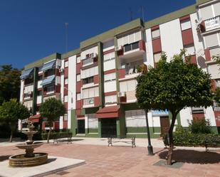 Vista exterior de Pis en venda en  Huelva Capital