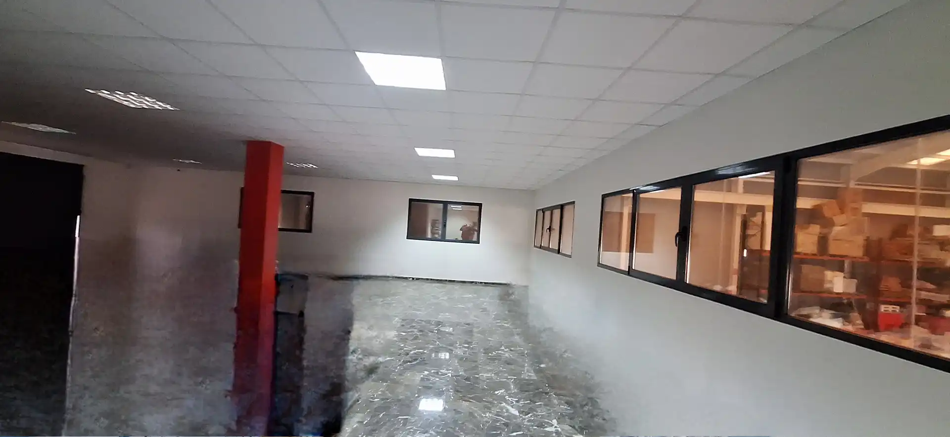 Industrial buildings for rent in La Pobla de Farnals