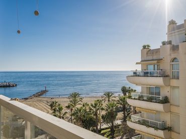 Apartament amb balcó en venda a Marbella Centro