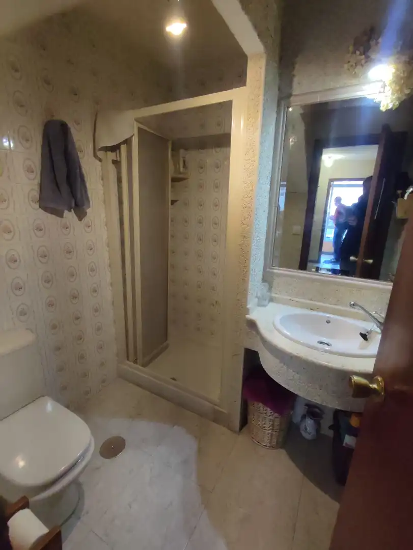Bathroom of Detached homes for rent in Oleiros  with Parquet flooring, Terrace and Furnished