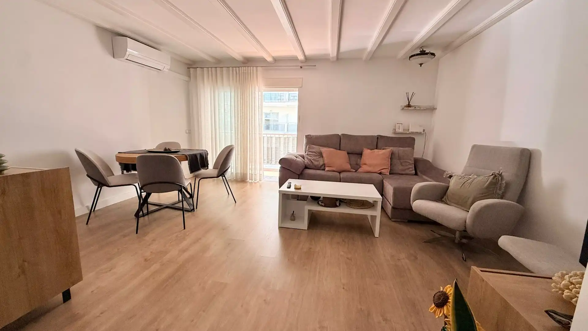 Sala de estar de Apartamento en venta en Calpe / Calp con Aire acondicionado y Amueblado