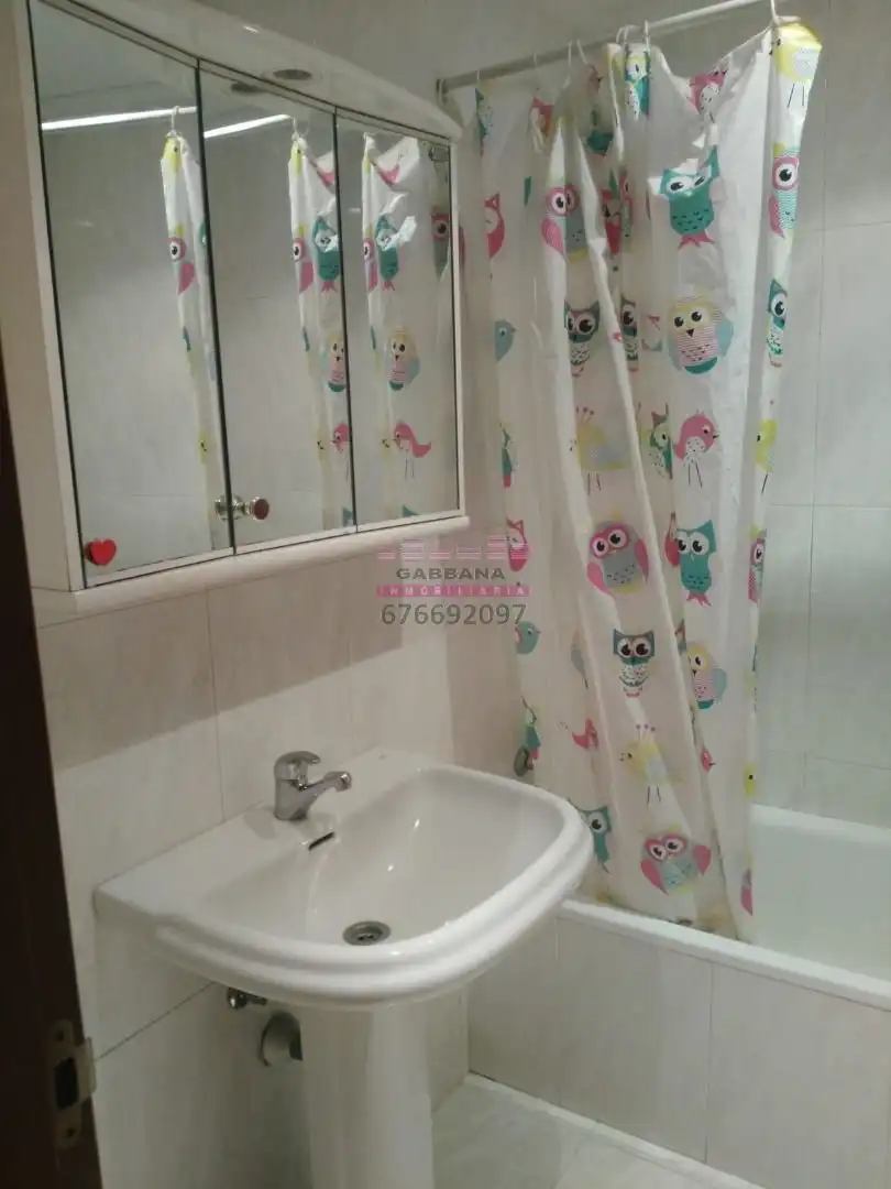 Apartamento de alquiler en Rúa de García Barbón, 90, Centro - Areal