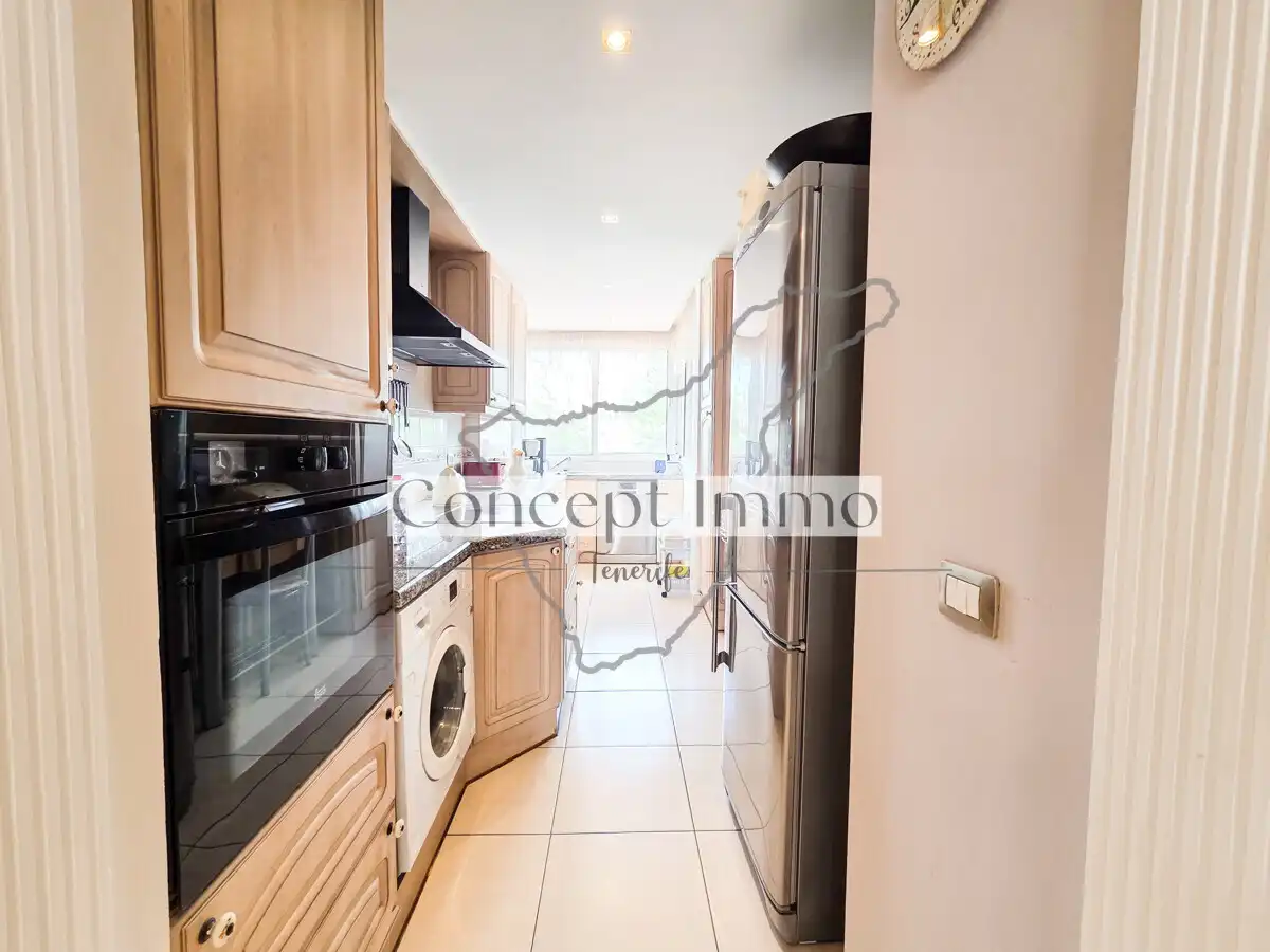 Piso en venta en Av. Juan Carlos I, 31, Los Cristianos