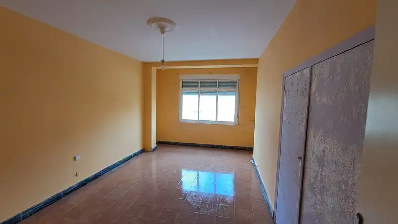 Habitación de Piso en venta en Fene