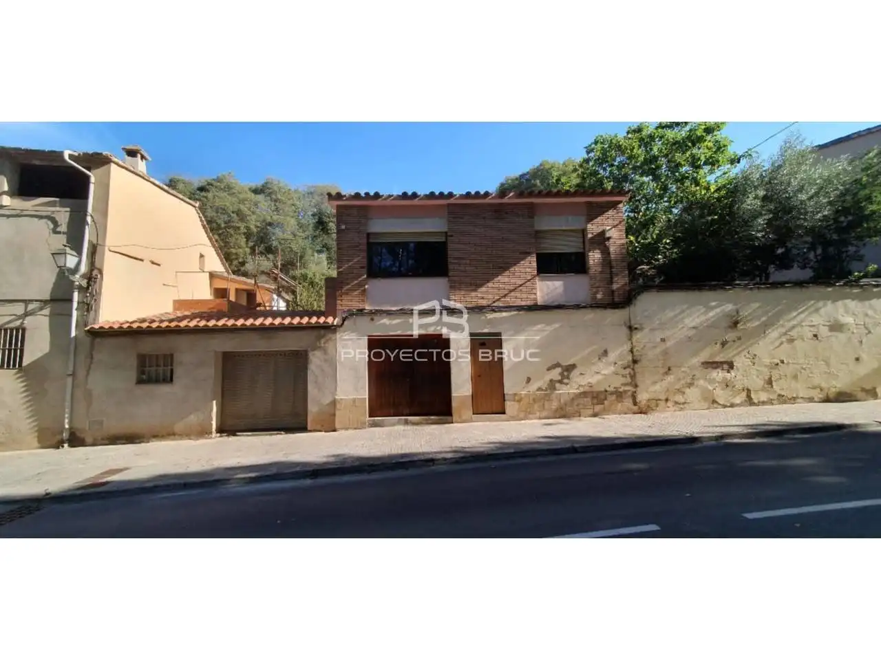 Exterior view of Houses for sale in Piera