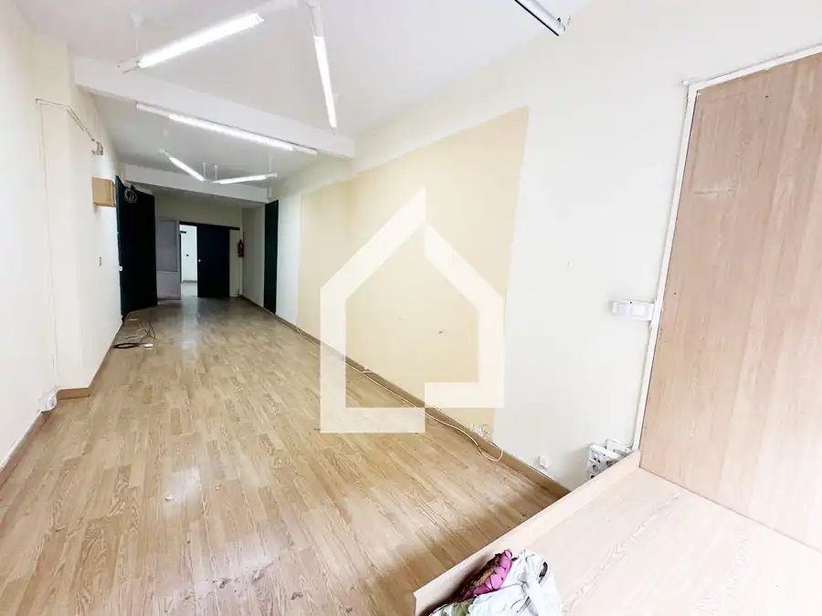 Local en venta en San Vicente del Raspeig / Sant Vicent del Raspeig con Parquet