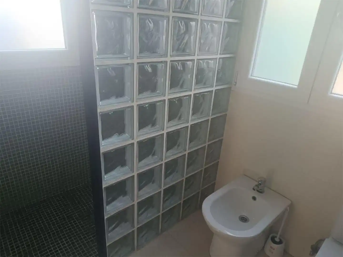 Bany de Casa o xalet de lloguer en Gandia amb Aire condicionat i Piscina