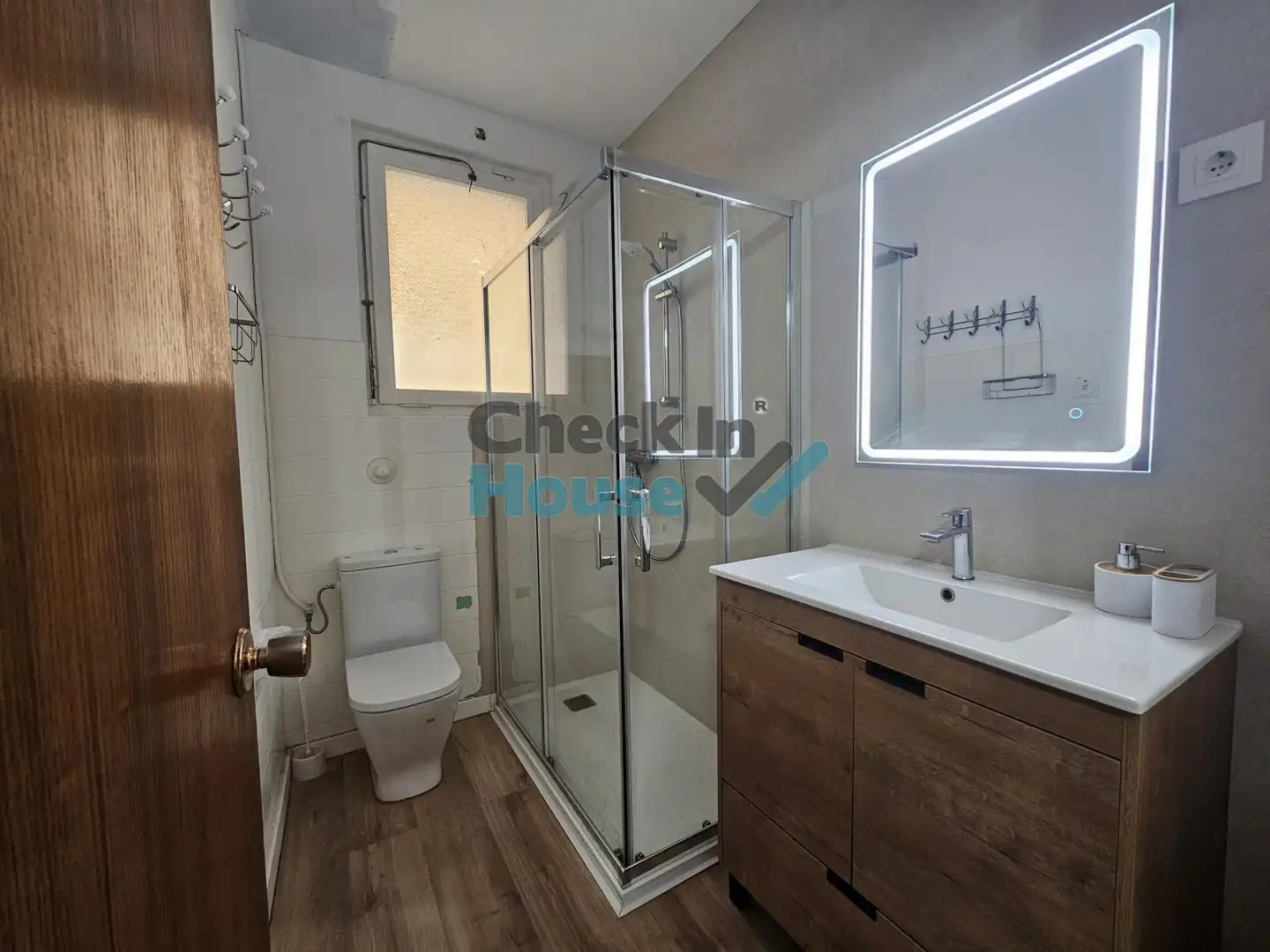 Badezimmer von Wohnung zum Verkauf in Sant Feliu de Guíxols mit Heizung