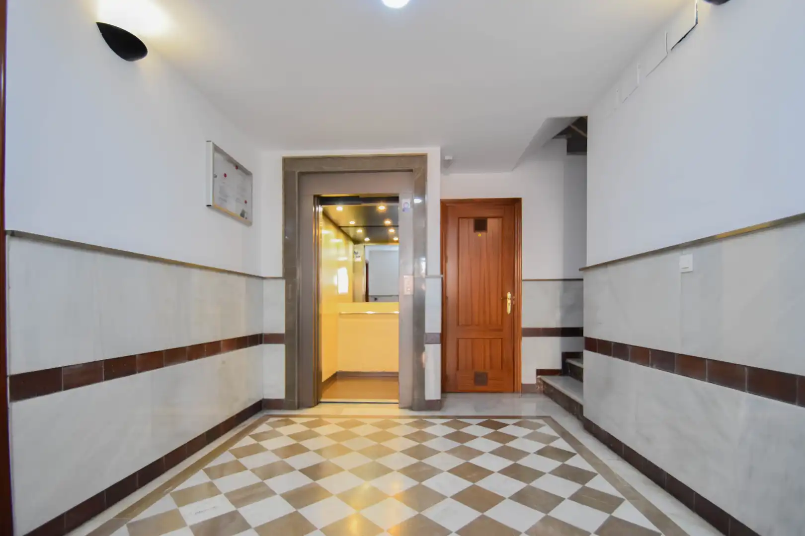 Piso en venta en Granada con Aire acondicionado, Calefacción y Terraza