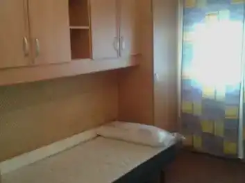 Habitación de Piso en venta en  Granada Capital con Aire acondicionado, Terraza y Balcón