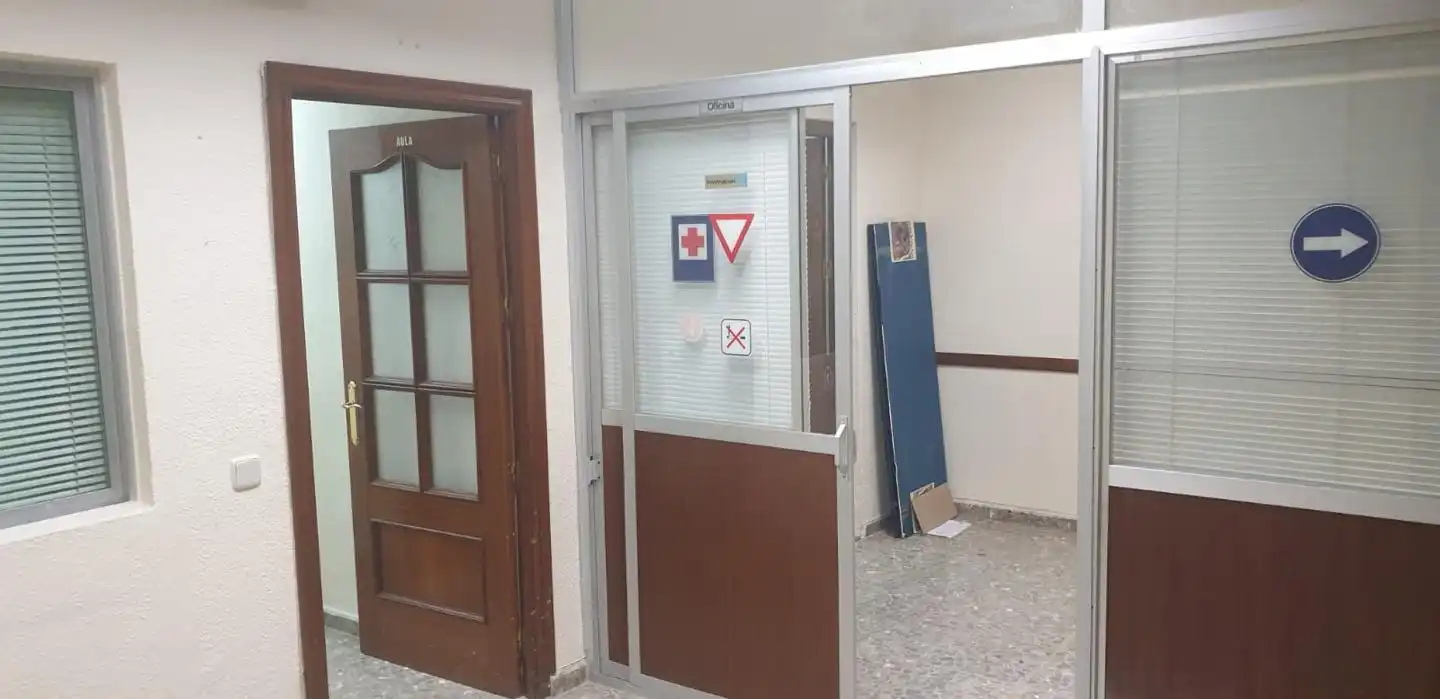 Local comercial en venda a Miguel De Cervantes, imagen 2
