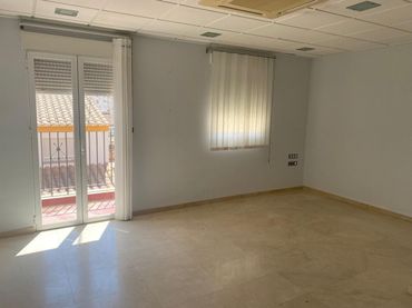 Oficina amb ascensor de lloguer a Pio XII