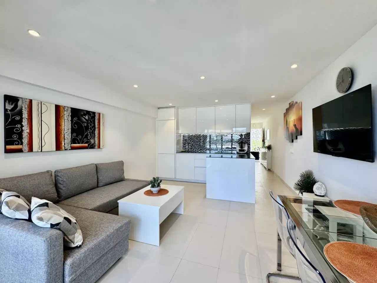 Wohnzimmer von Wohnung zur Miete in Calvià mit Klimaanlage, Heizung und Terrasse