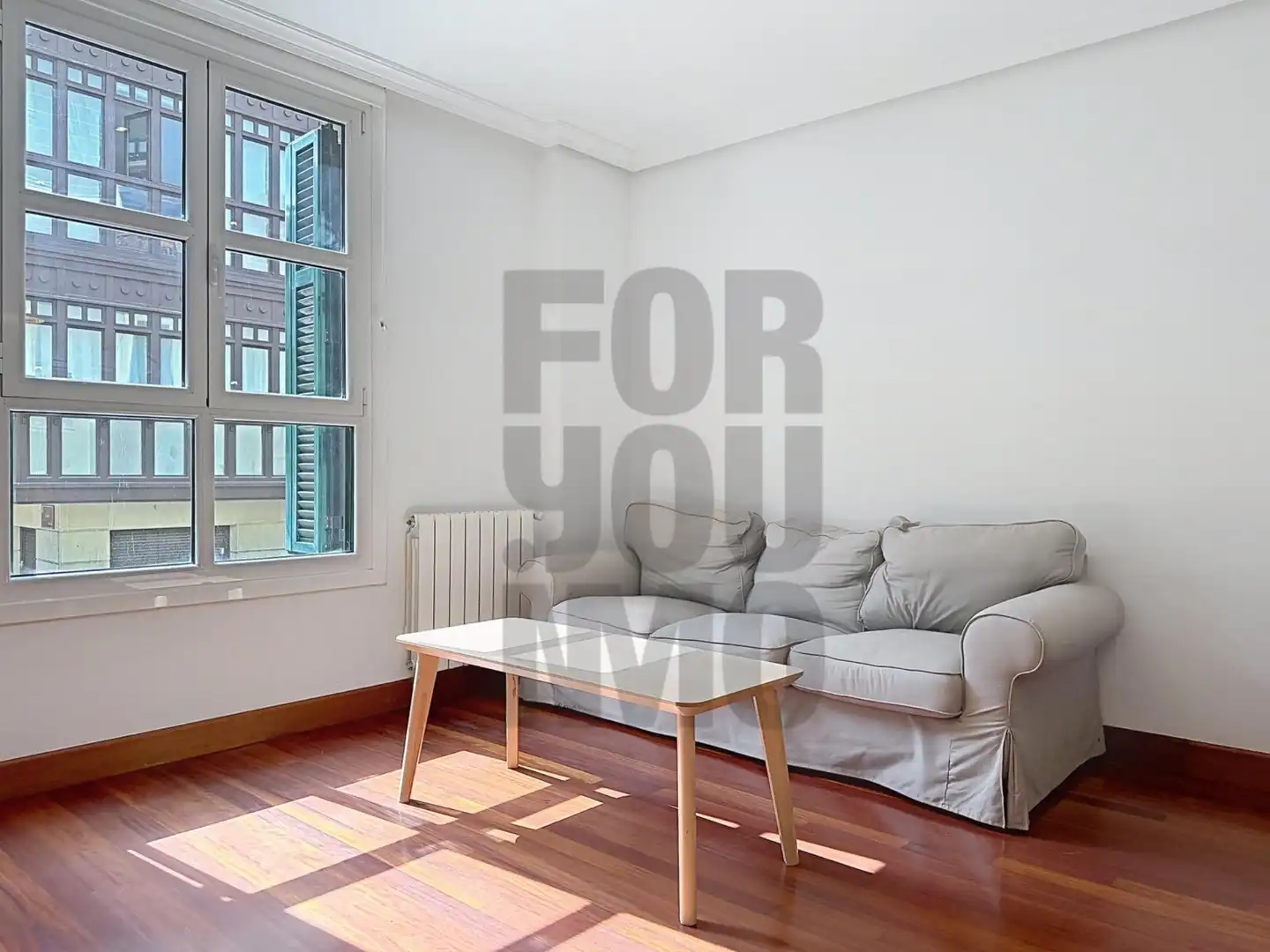 Sala de estar de Piso en venta en Irun  con Calefacción, Trastero y Balcón