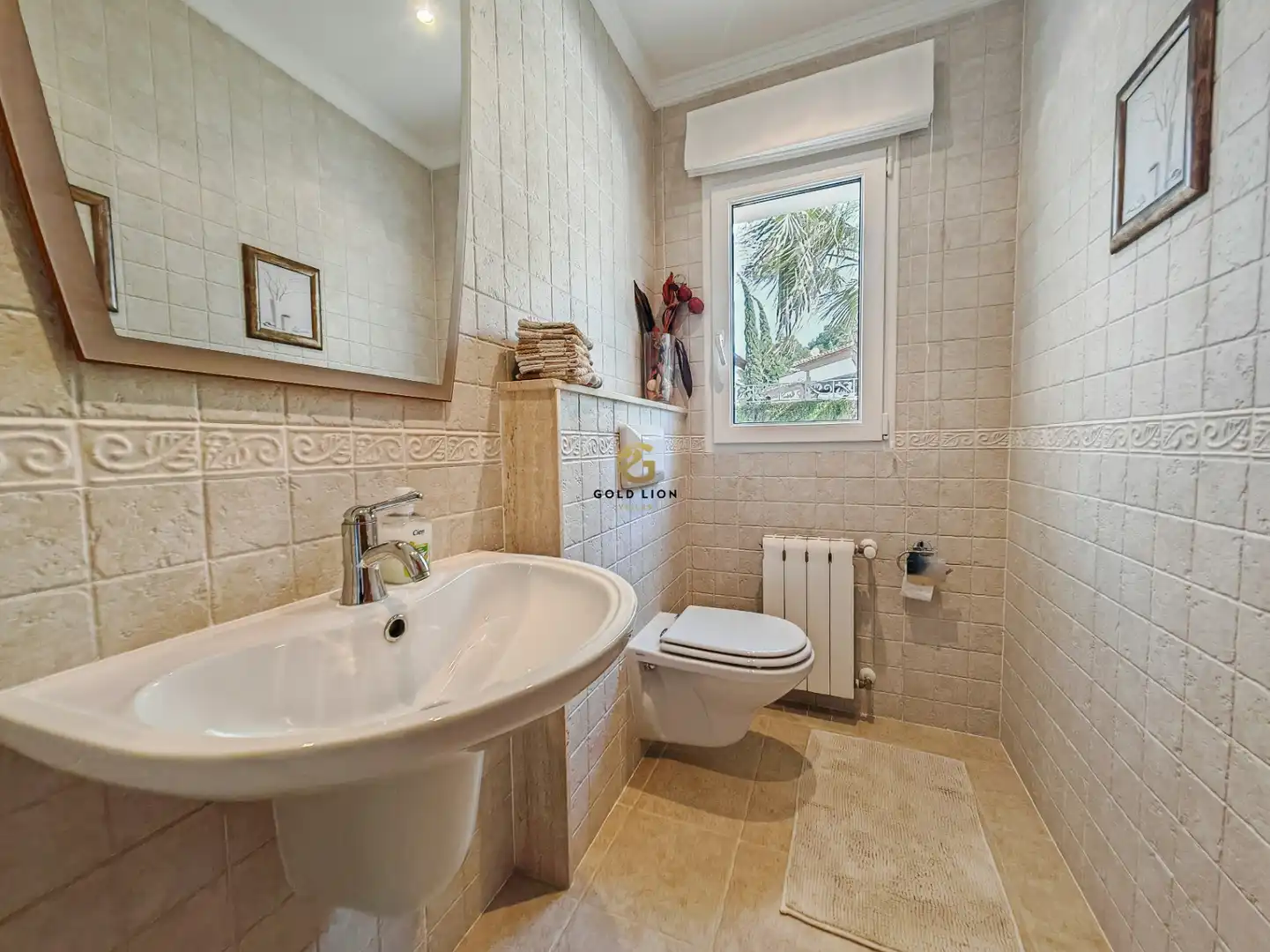 Bathroom of Houses for sale in Dénia  with Air Conditioner, Heating and Private garden