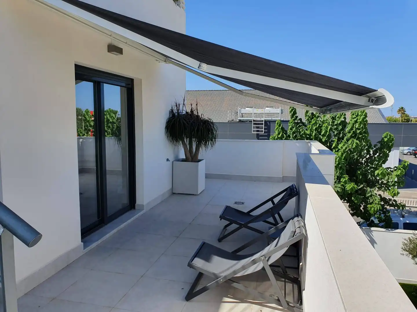 Terrassa de Casa o xalet en venda en Pilar de la Horadada amb Aire condicionat, Calefacció i Jardí privat