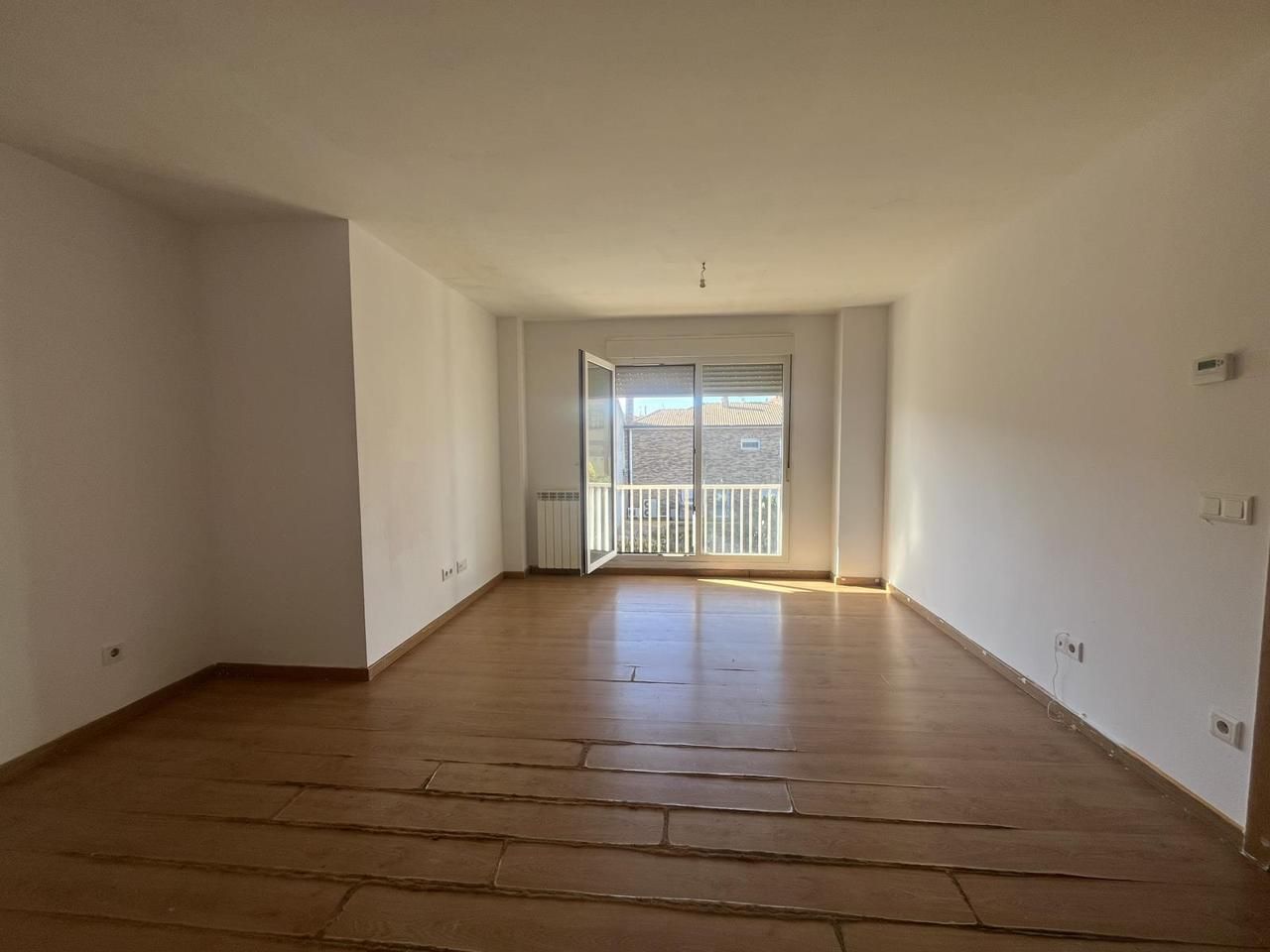 Living room of Flat for sale in Alagón  with Air Conditioner and Furnished