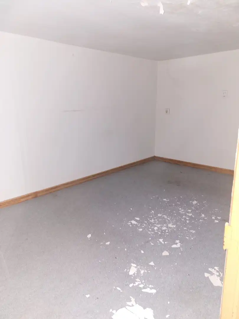 Commercial properties for sale in Albares  with Furnished