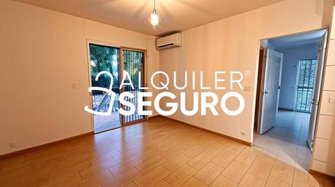 Photo 2 of Flat to rent in De Manuel Uribe, Atalaya,  Madrid Capital