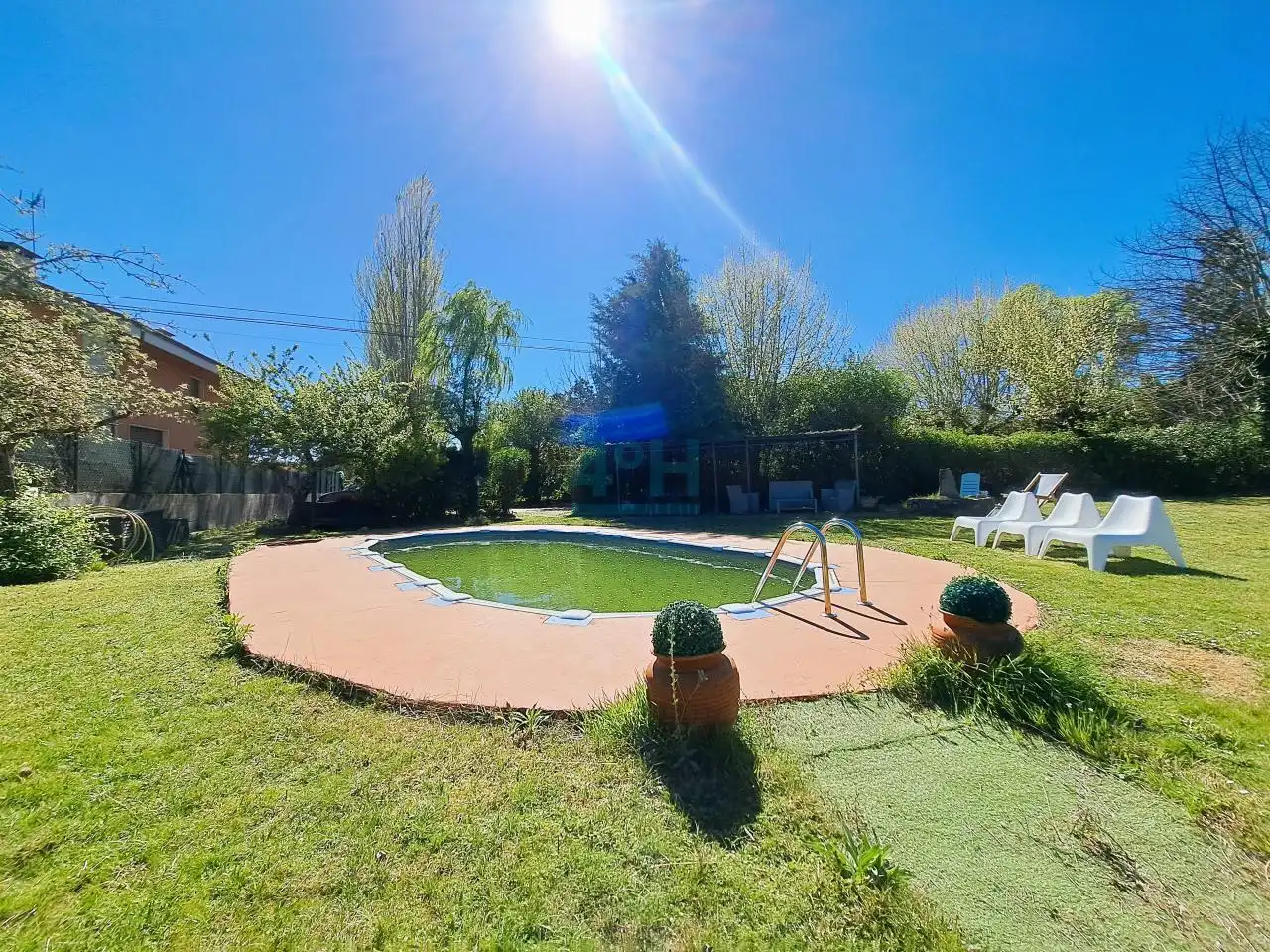 Piscina de Casa o xalet en venda en San Cibrao das Viñas amb Calefacció, Jardí privat i Terrassa