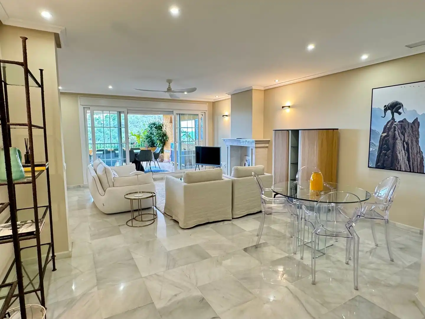 Sala de estar de Apartamento de alquiler en Altea con Aire acondicionado, Calefacción y Jardín privado