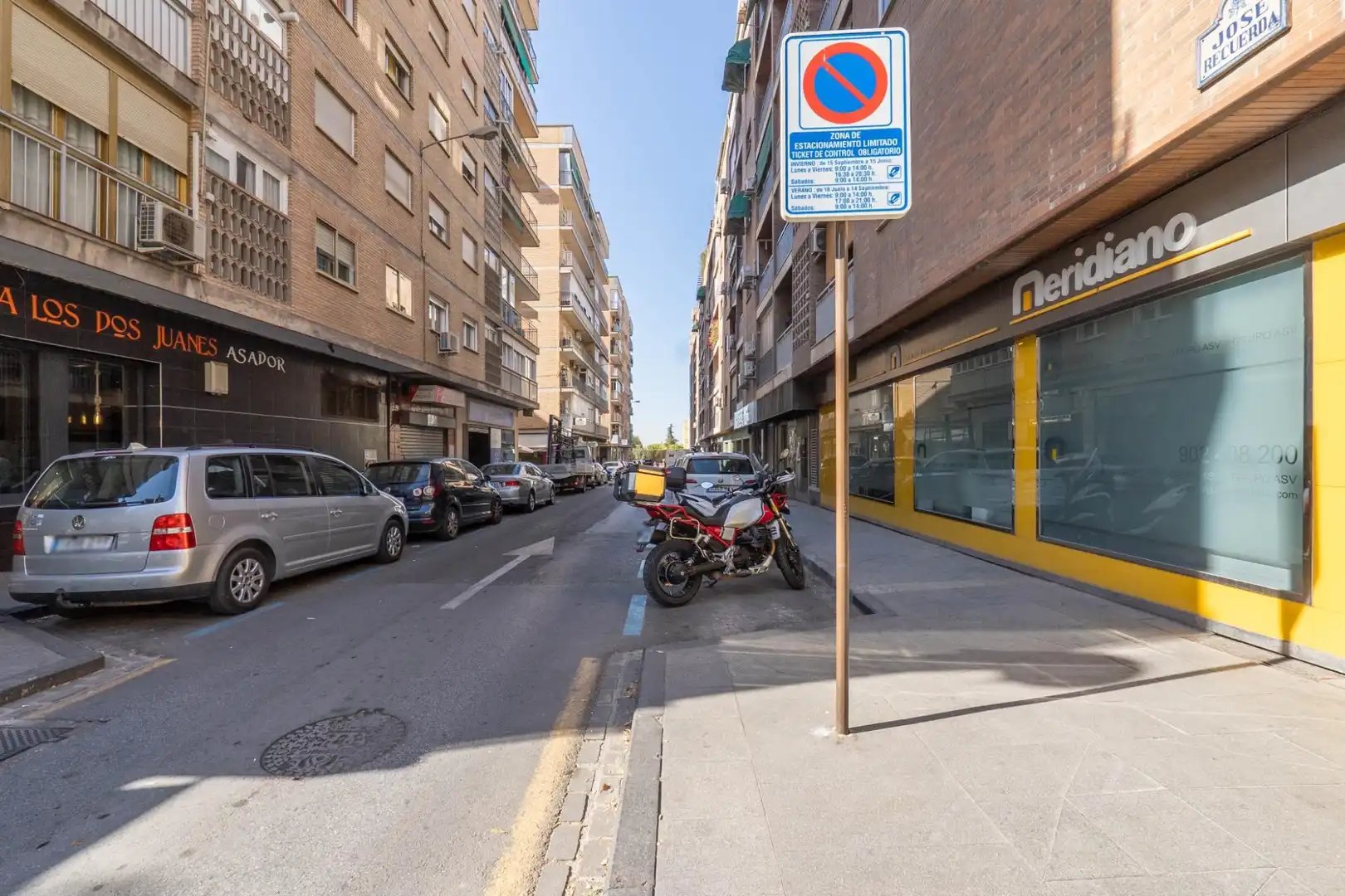 Piso con terraza en venta en JOSE RECUERDA 5, imagen 3