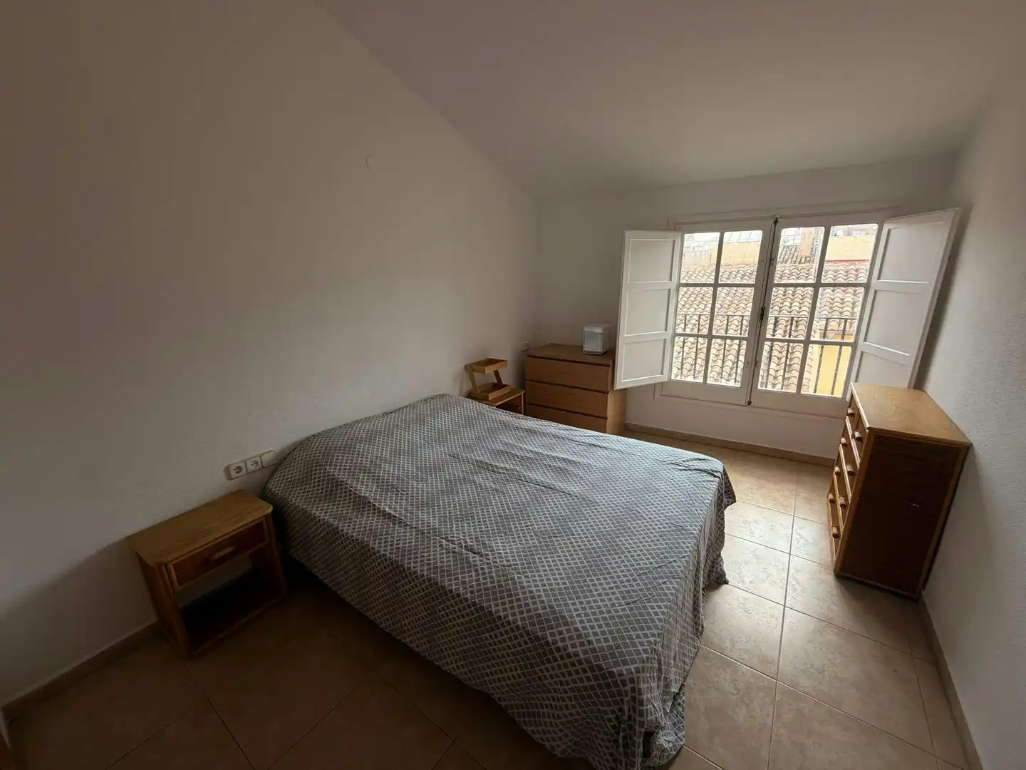 Bedroom of Flat for rent in Valencia  with Air Conditioner, Furnished and Washing machine