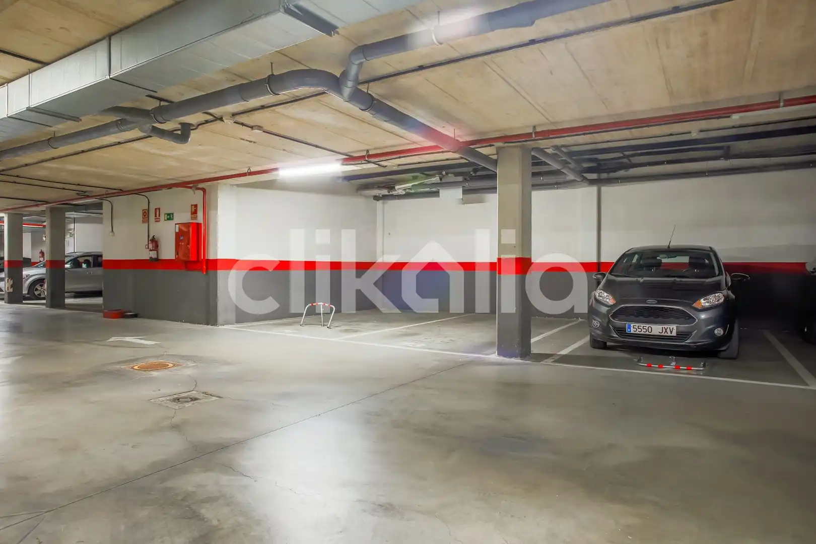 Parkplatz von Wohnung zum Verkauf in Torrejón de Ardoz mit Heizung, Abstellraum und Schwimmbad