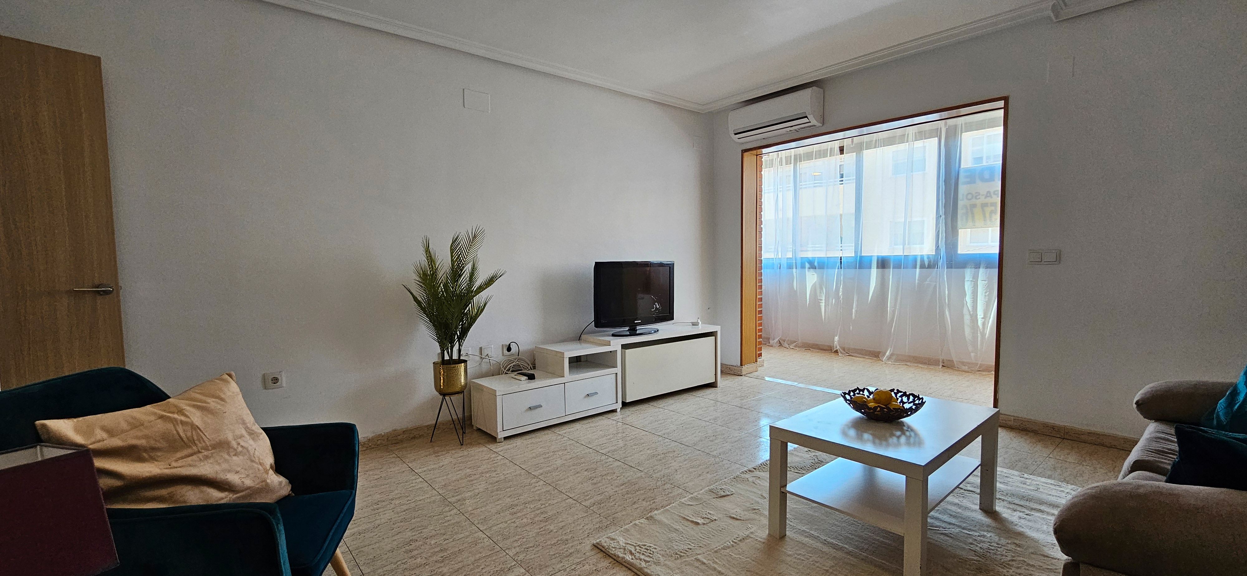 Living room of Flat for sale in L'Alfàs del Pi  with Furnished