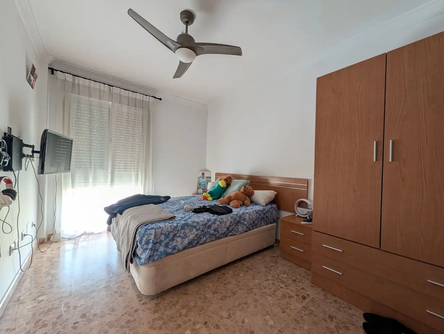 Habitación de Apartamento de alquiler en Estepona con Terraza y Trastero