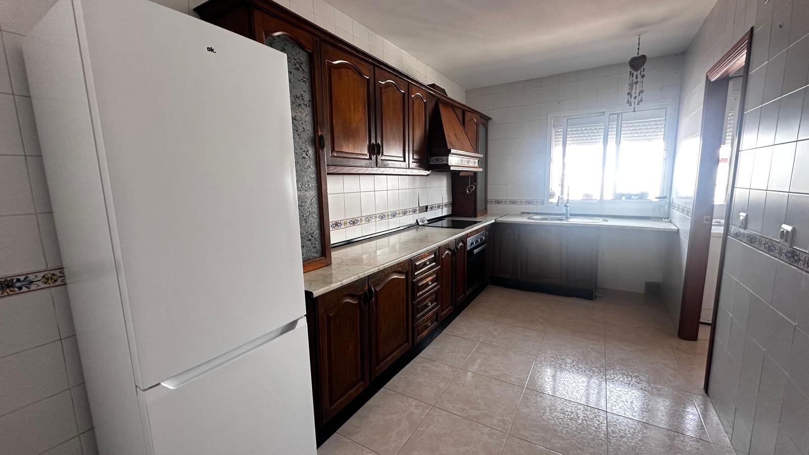 Küche von Wohnung zum Verkauf in Gines mit Klimaanlage und Terrasse